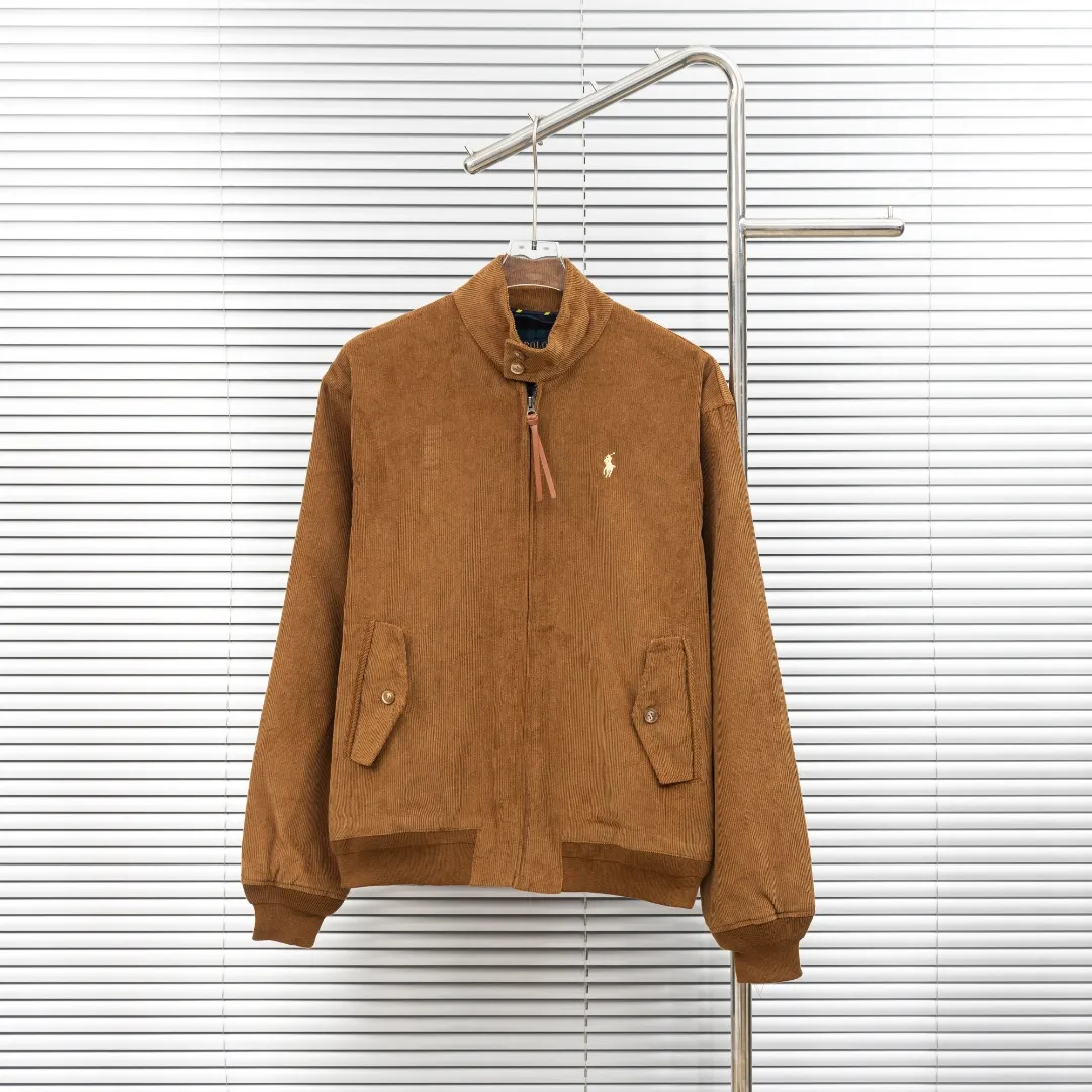 P470 top version (difference in currency) You can scan the QR code to enter the official website Style: Ralph Lauren POLO Ralph Lauren original molded small label embroidered corduroy old money style jacket Color: Picture color Size: S-XL Fabric: Corduroy Accessories: Full set of customized accessories No gender distinction, the same style for men and women